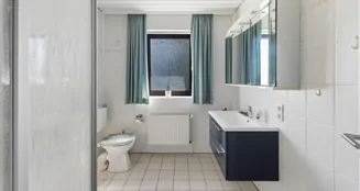 von_poll_real_estate_property_25266019_image_12