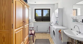 von_poll_real_estate_property_25266019_image_14