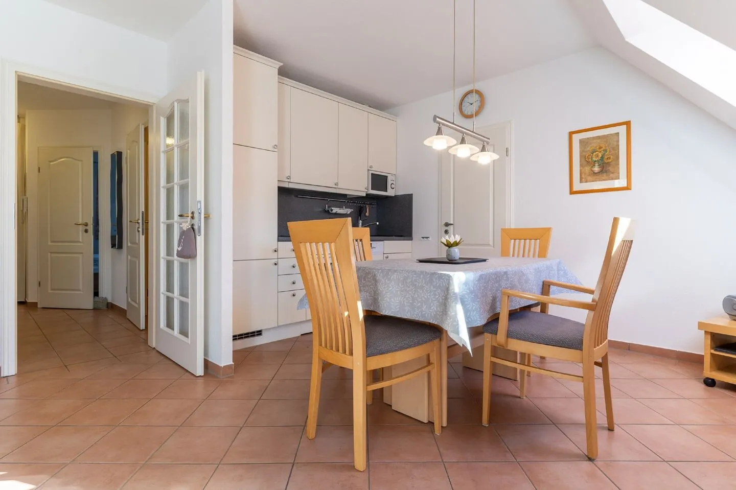 Küche mit Essbereich im Obergeschoss