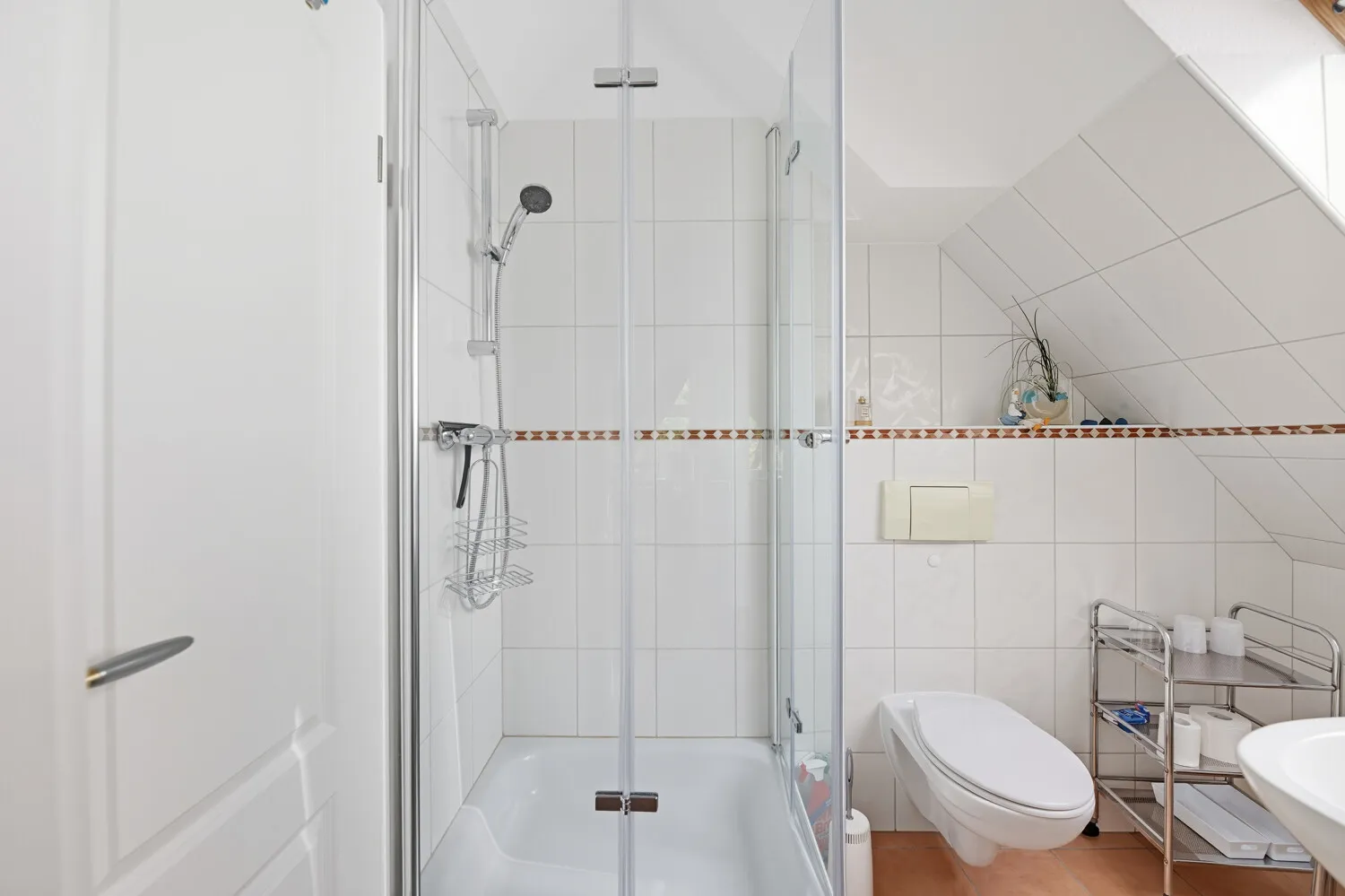 Duschbad im Dachgeschoss