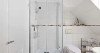 von_poll_real_estate_property_25266022_image_21