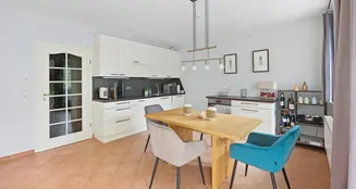 von_poll_real_estate_property_25266022_image_8