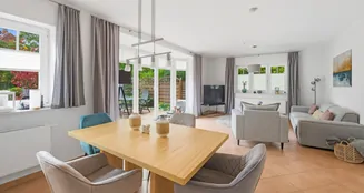 von_poll_real_estate_property_25266022_image_9