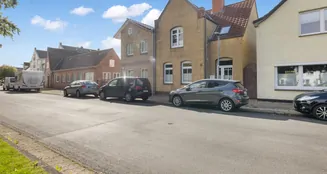 von_poll_real_estate_property_25404023_image_2