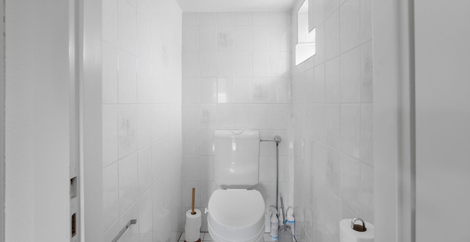 ... mit separatem WC