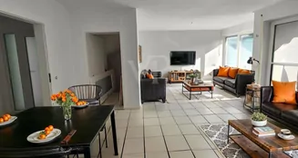 von_poll_real_estate_property_22325002_image_8