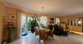 von_poll_real_estate_property_23325005_image_11