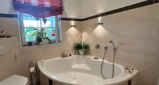 von_poll_real_estate_property_23325005_image_14