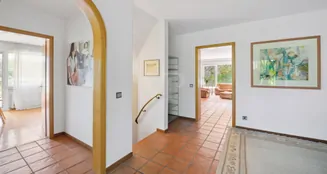 von_poll_real_estate_property_23325009_image_7