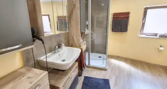 von_poll_real_estate_property_25325013_image_15