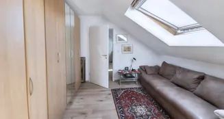 von_poll_real_estate_property_25325013_image_7