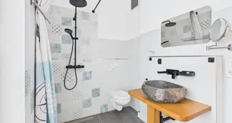 von_poll_real_estate_property_25139007_image_14