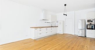 von_poll_real_estate_property_25139007_image_2