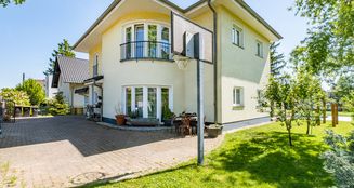 von_poll_real_estate_property_25306020_image_2