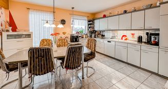 von_poll_real_estate_property_25306021_image_5