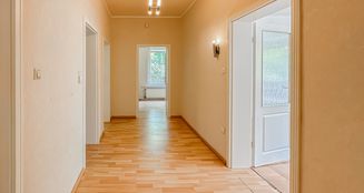 von_poll_real_estate_property_25306023_image_4