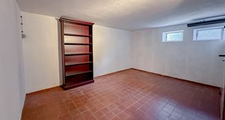 von_poll_real_estate_property_25306016_image_20
