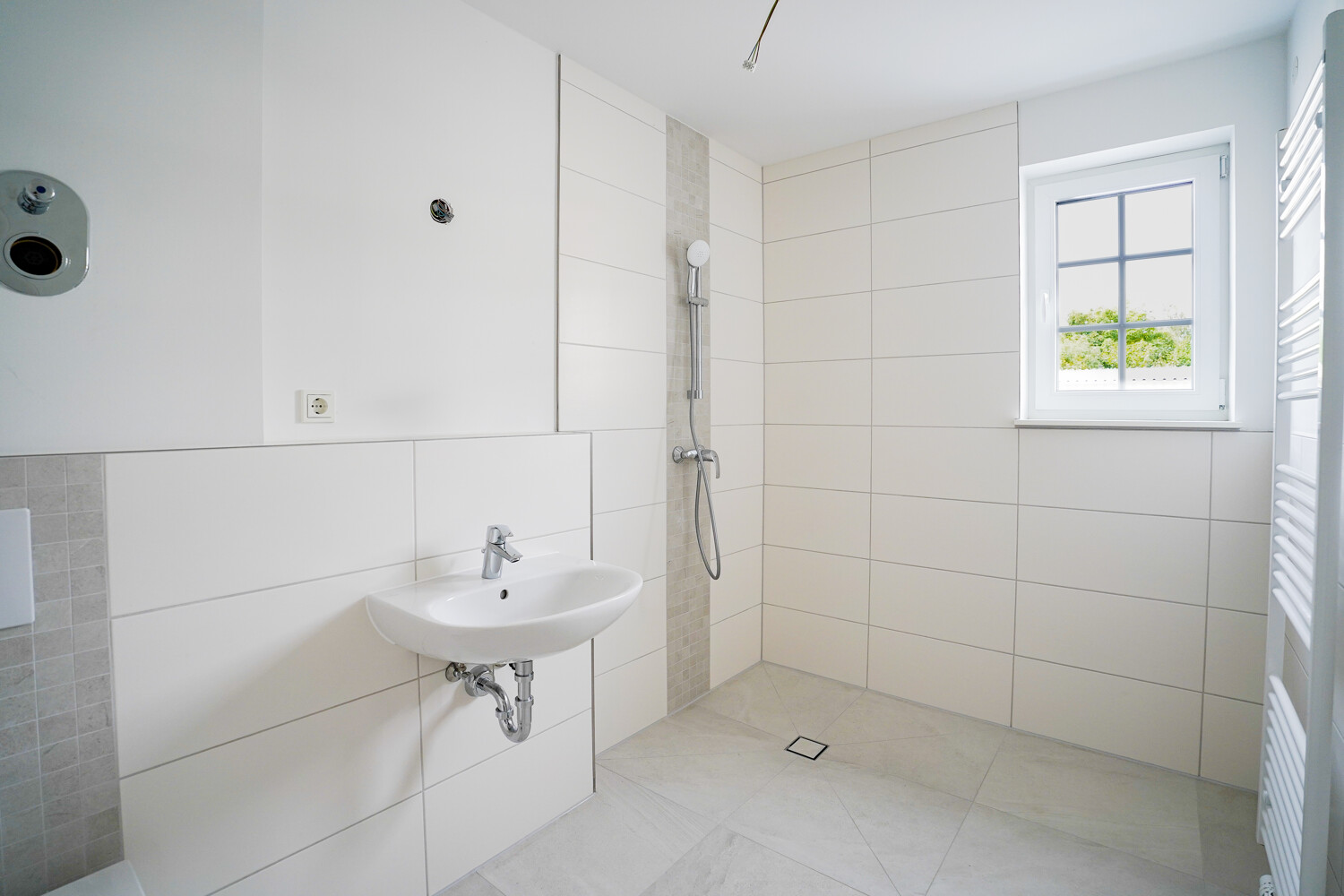 Badezimmer EG