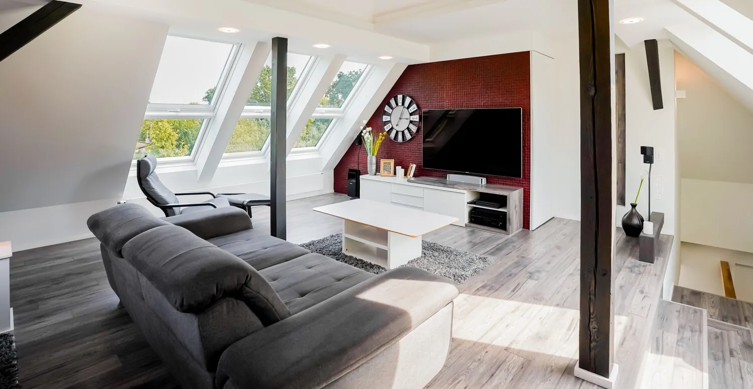 Wohnzimmer Dachgeschoss Wohnung 2