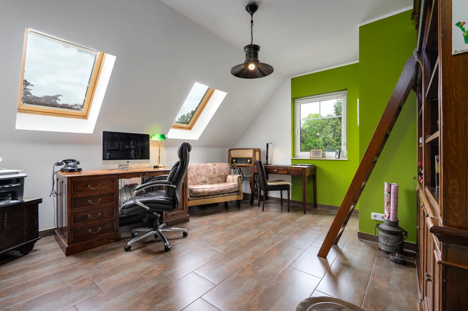Obergeschoss Arbeitszimmer