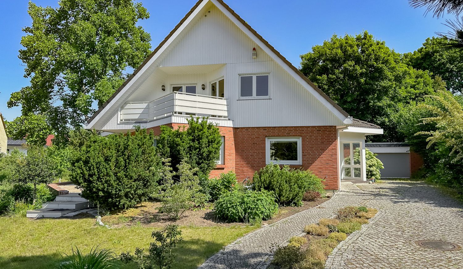 Vorderansicht Haus