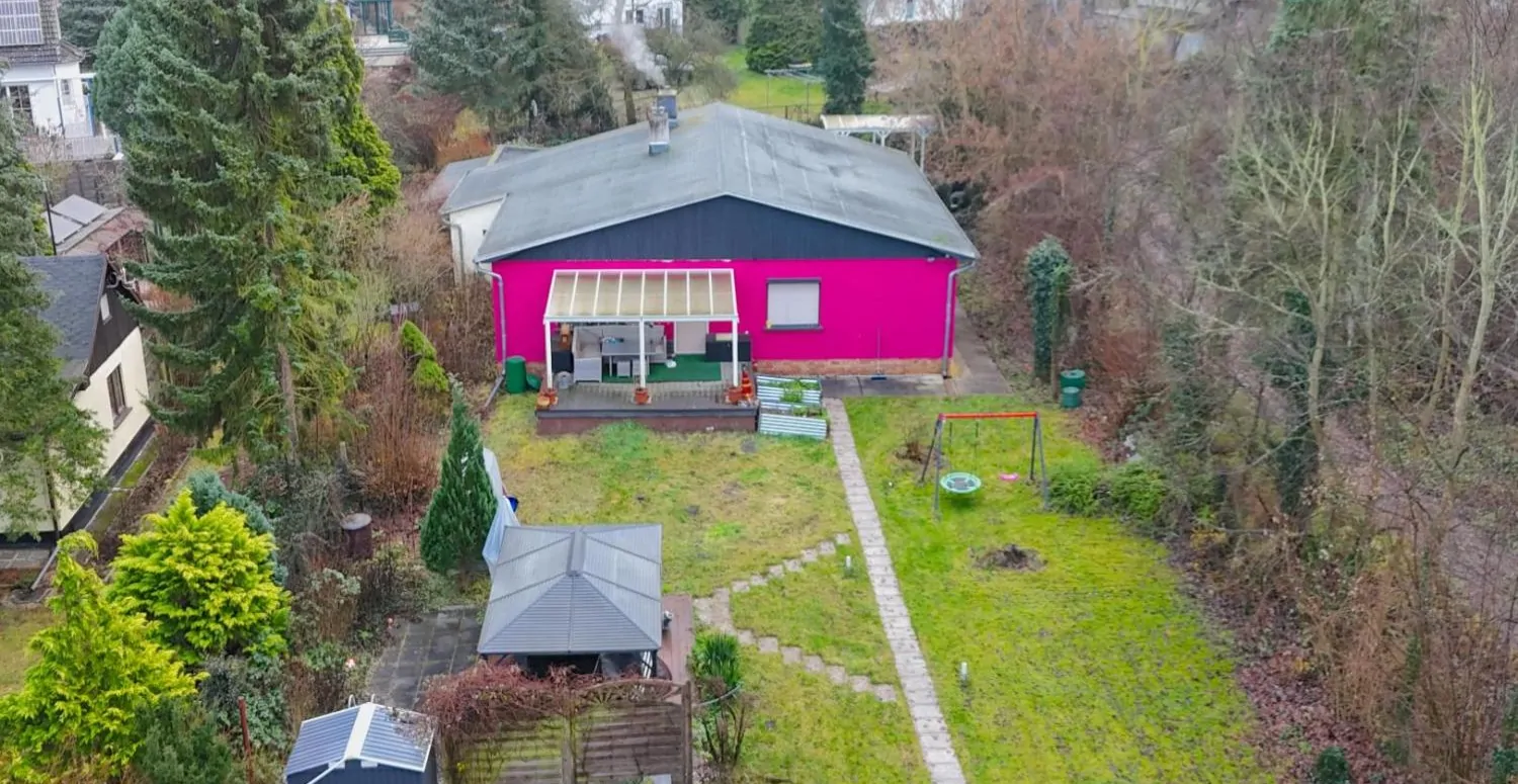 Einzigartige Waldrandlage – Bestandshaus mit Potenzial oder Platz für Ihren Neubau