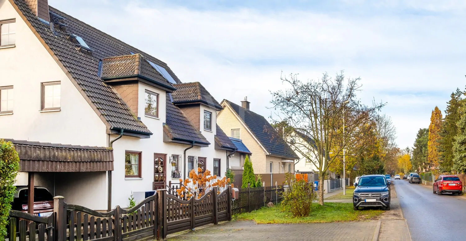Haus mit Straße