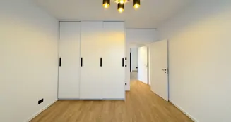 von_poll_real_estate_property_25306047_image_11