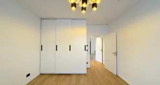 von_poll_real_estate_property_25306047_image_11