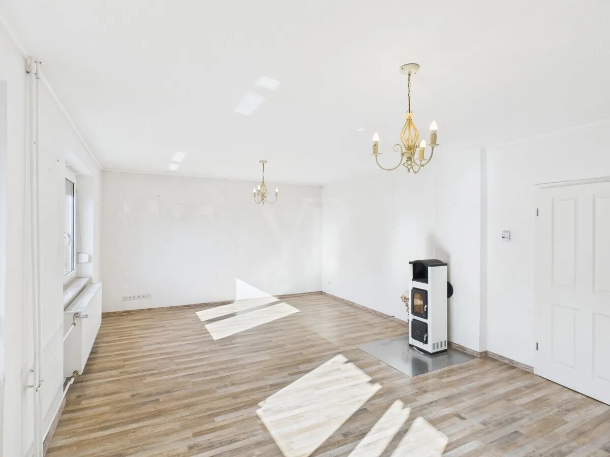 Wohnzimmer EG mit Kamin