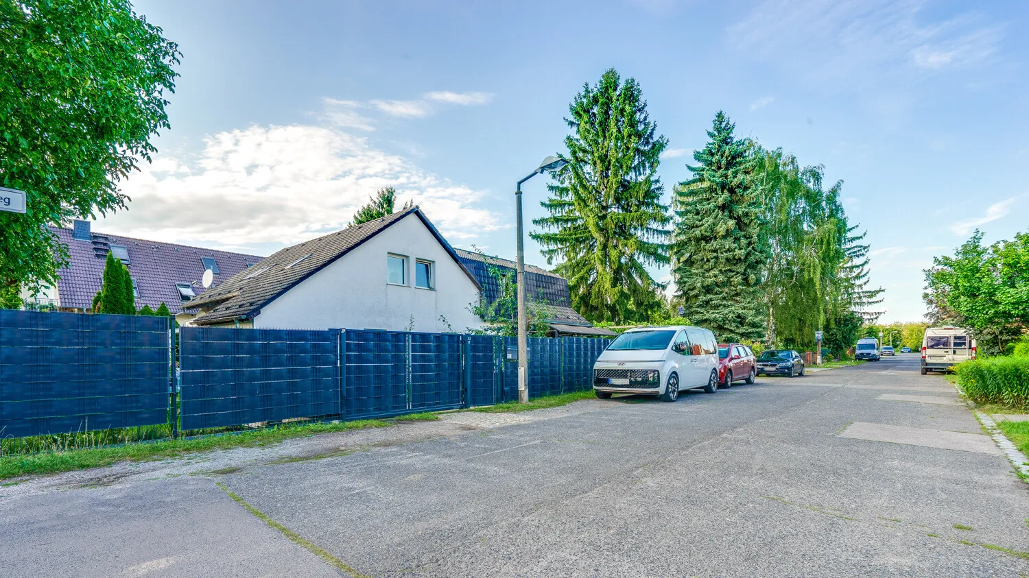 Straßenansicht