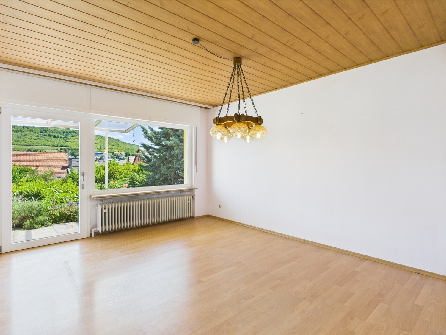 schönes Hinterzimmer