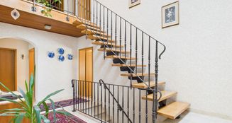 von_poll_real_estate_property_25420013_image_0