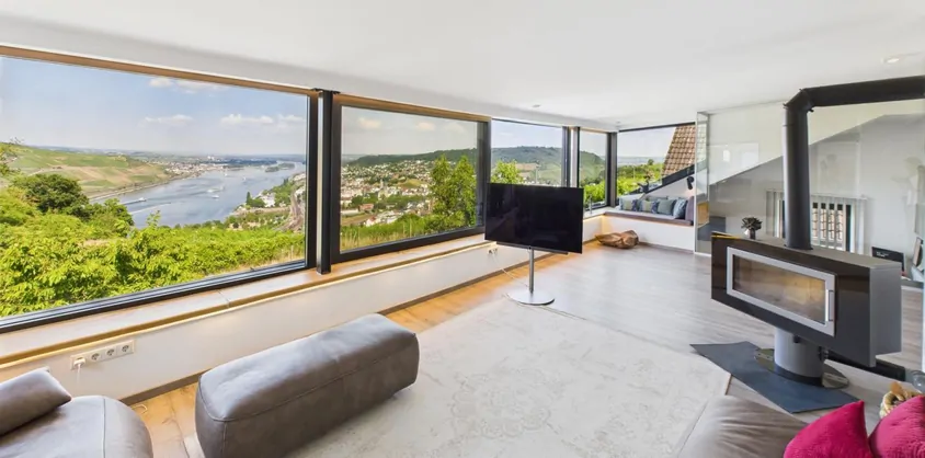 von Poll Immobilien GmbH