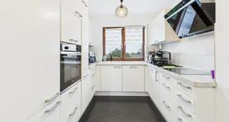 von_poll_real_estate_property_25420018_image_1