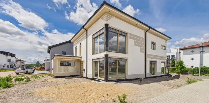 von Poll Immobilien GmbH