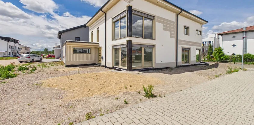 von Poll Immobilien GmbH