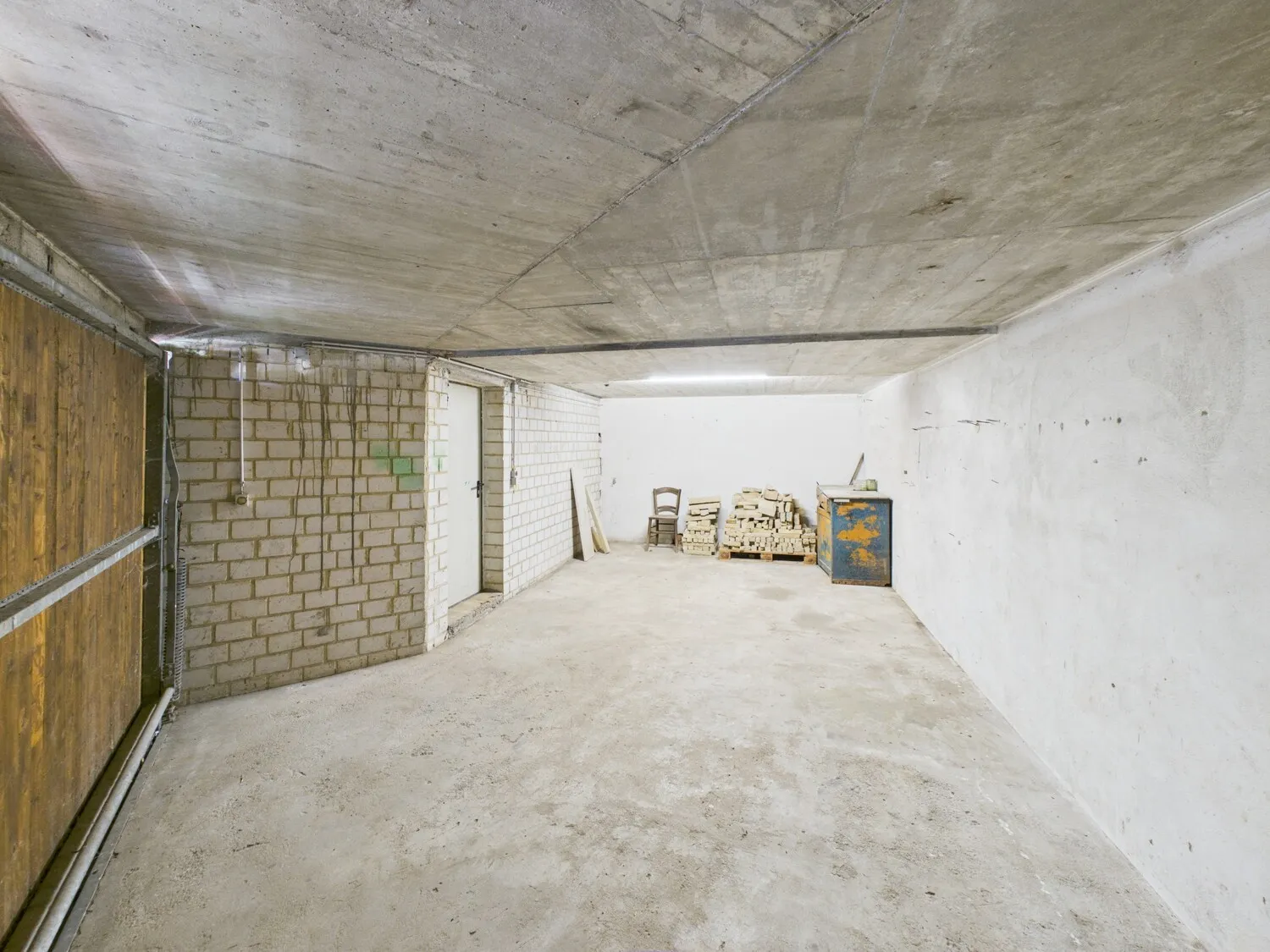 große Garage