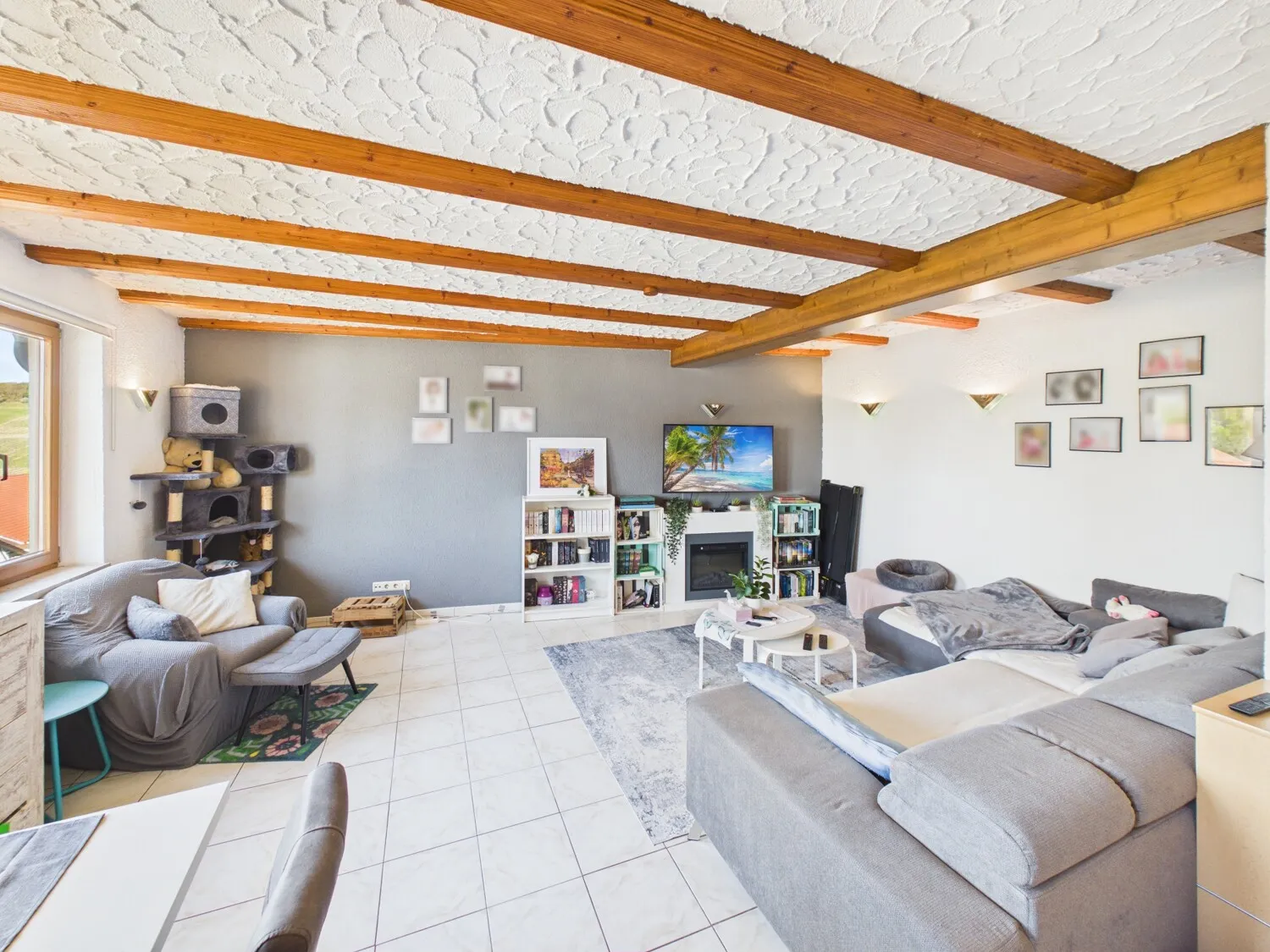 helles Wohnzimmer (WHG 1)