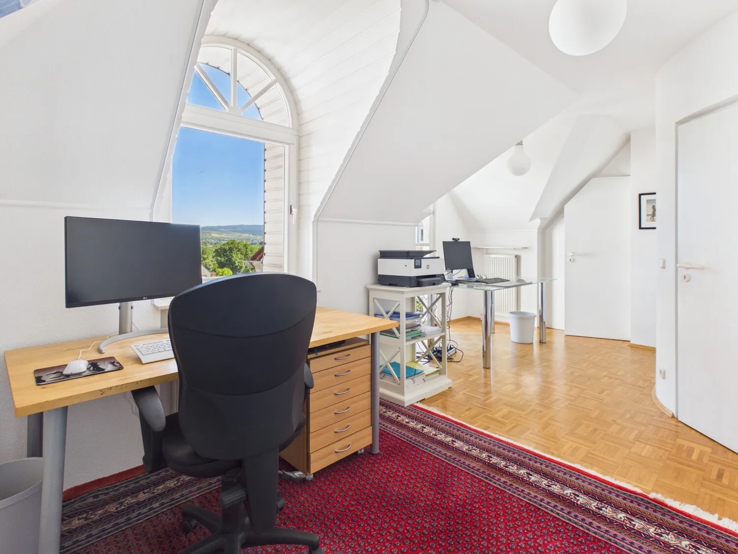 Arbeitszimmer mit Fernblick