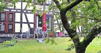 von_poll_real_estate_property_25332006_image_0