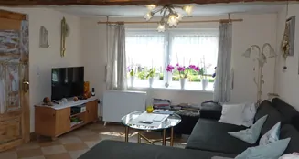 von_poll_real_estate_property_25332011_image_4