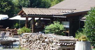 von_poll_real_estate_property_25332015_image_6