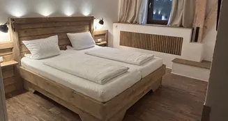 von_poll_real_estate_property_25332015_image_6