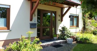 von_poll_real_estate_property_25332014_image_1