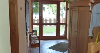 von_poll_real_estate_property_25332014_image_2