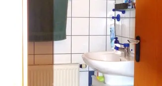 von_poll_real_estate_property_25332014_image_5