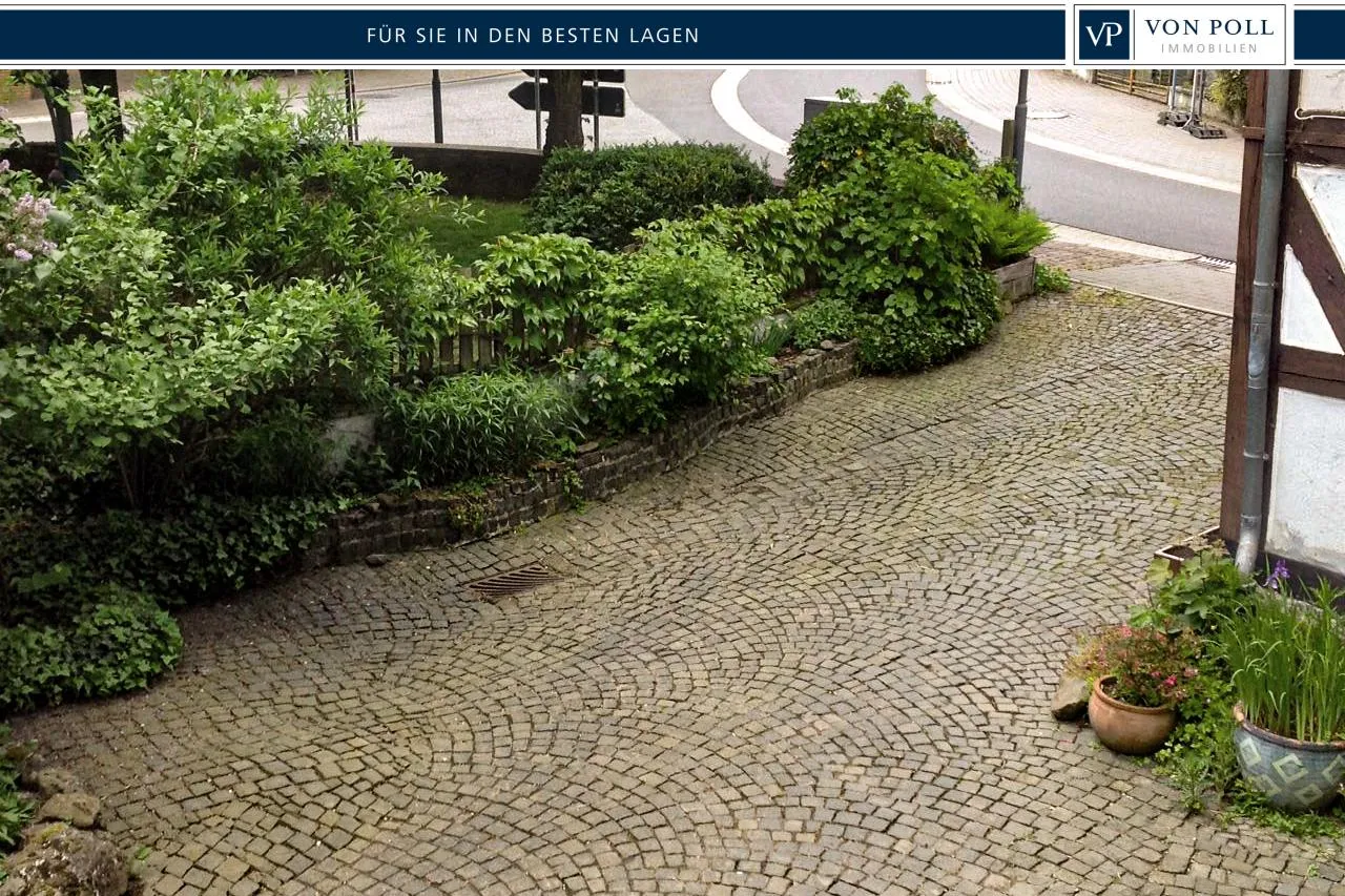 Titelbild Hoffläche