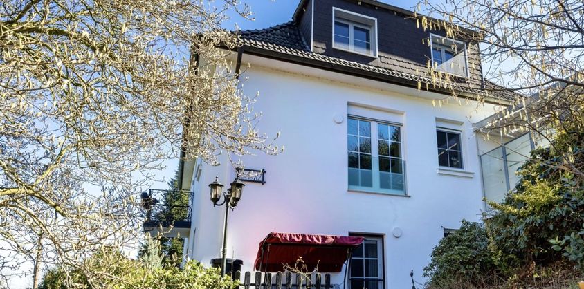 von Poll Immobilien GmbH