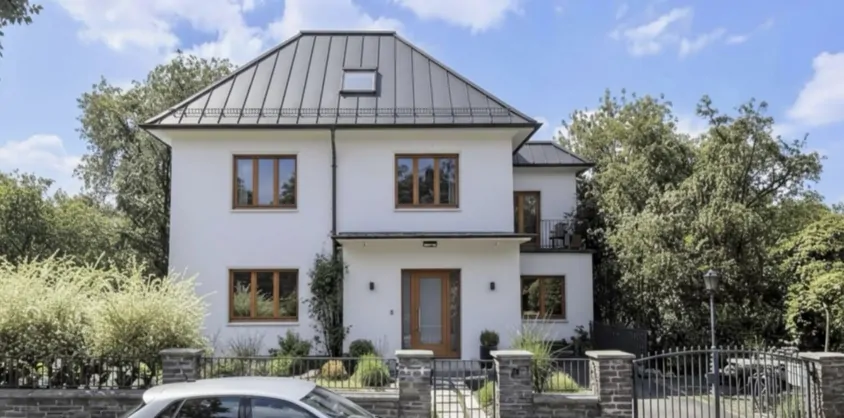 von Poll Immobilien GmbH